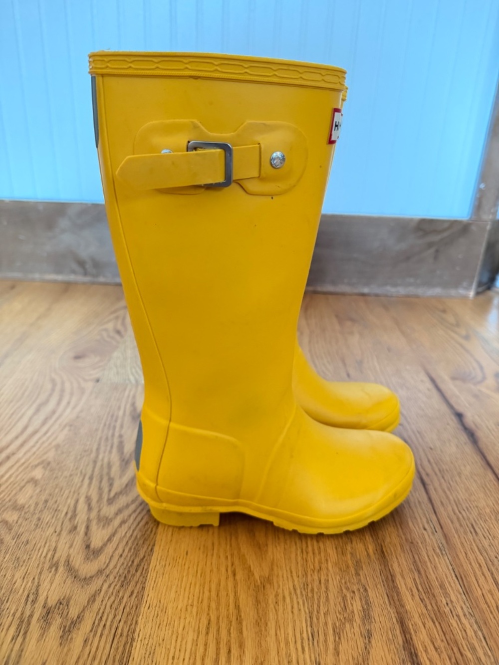 Hunter Original Kids' Classic Rain Boot in Yellow (Little Kid/Big Kid Size US 1) - Picture 7 of 11